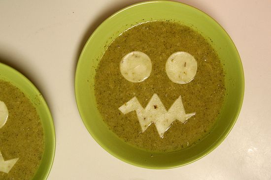 Halloween jack o lantern soup