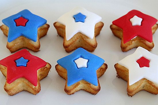 Star shaped cupcakes