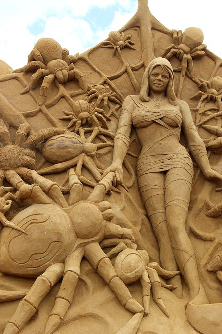 Spider Queen Sand Sculpture