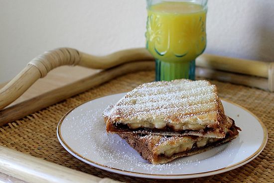 Grilled Banana and Nutella Sandwich