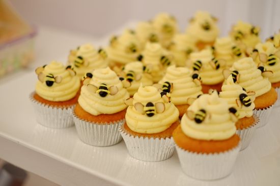 Bumble Bee Cupcakes