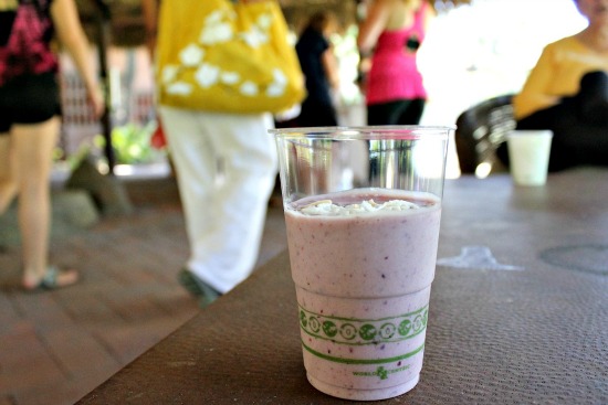 Berry and banana smoothie