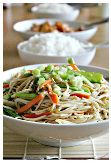 How to make vegetable lo mein at home