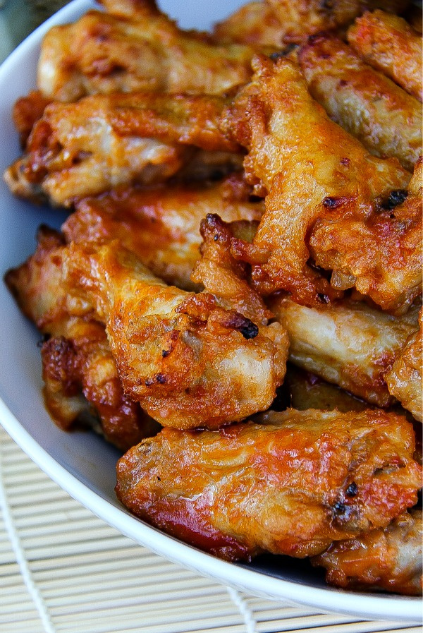 chicken wings cooked and in a serving bowl