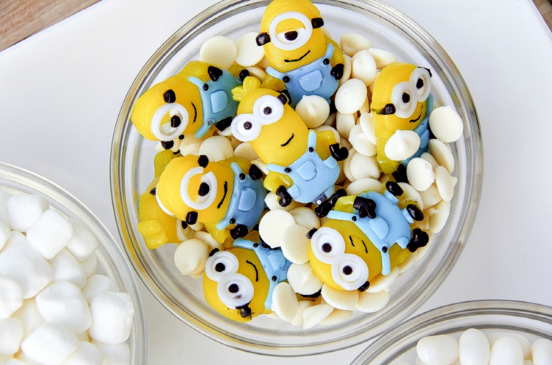 minions gummy candy for decorating