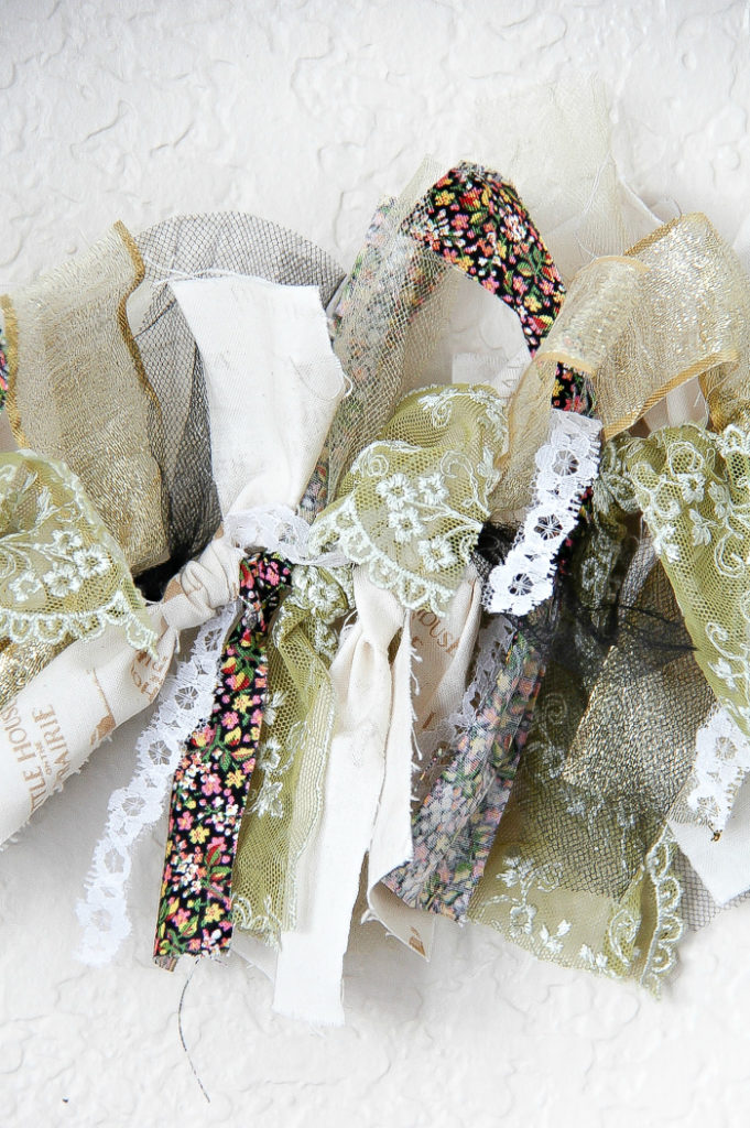 How to Make a Simple Fabric Garland Tonya Staab