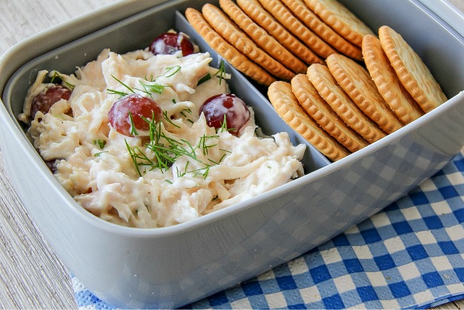 chicken salad dip with crackers