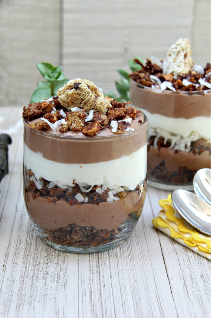 s'mores breakfast parfait recipe with homemade nutella granola