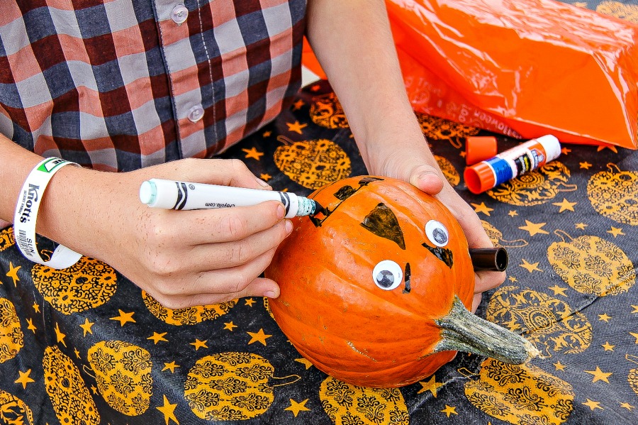 sharpie jack olantern pumpkin