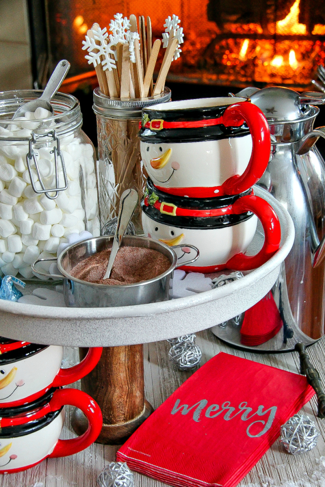 hot chocolate movie night idea