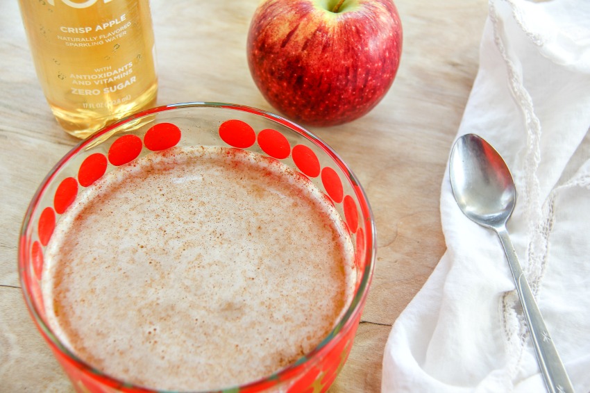 Instructions for making an apple slushie in the freezer.