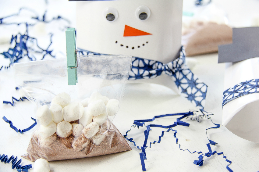 snowman hot cocoa gift idea