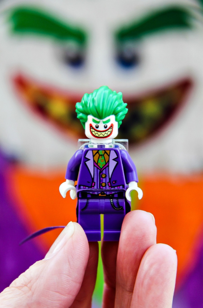 LEGO Joker minifigure