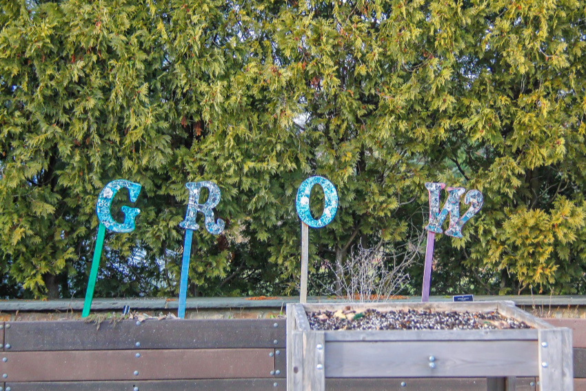 grow sign at The Friends of The Frelinghuysen Arboretum