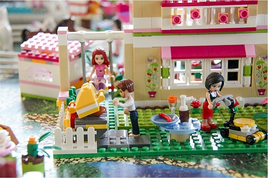 LEGO Friends backyard grill and lawnmower set