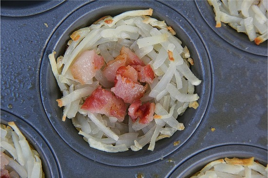 bacon and hash browns in muffin tins