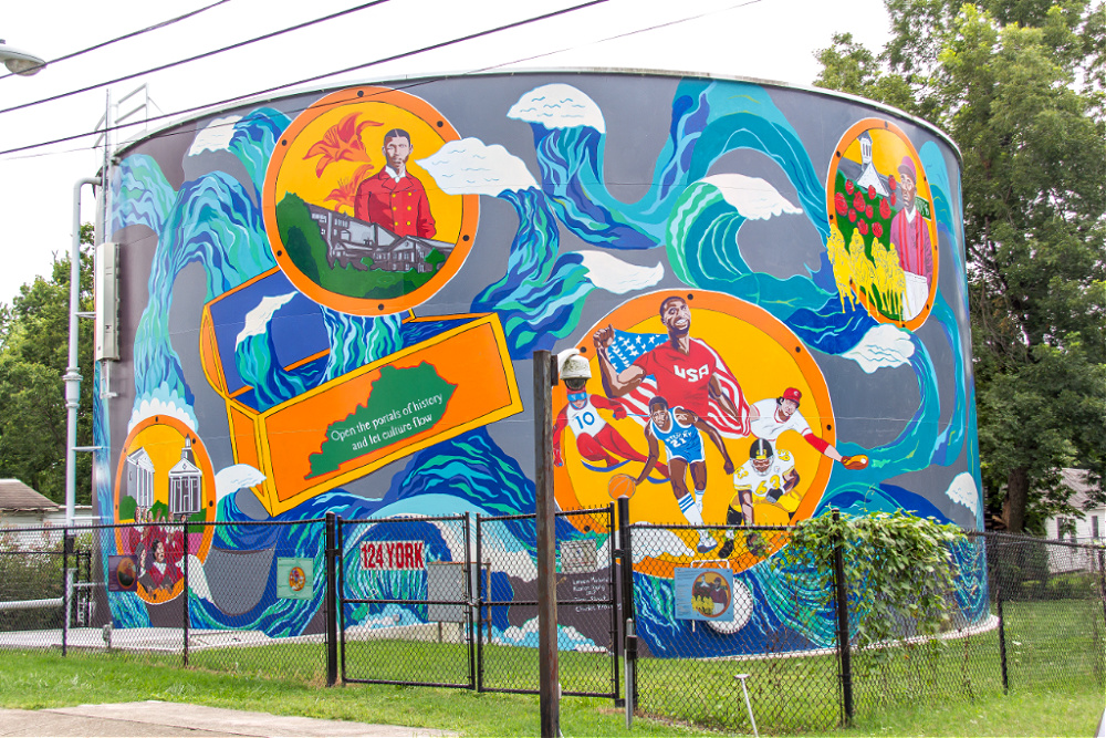 The mural on the York Street water tank by Lennon Michalski and Keeton Young.