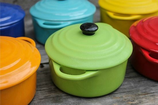 mini baking casserole dishes in bright colors from createologie