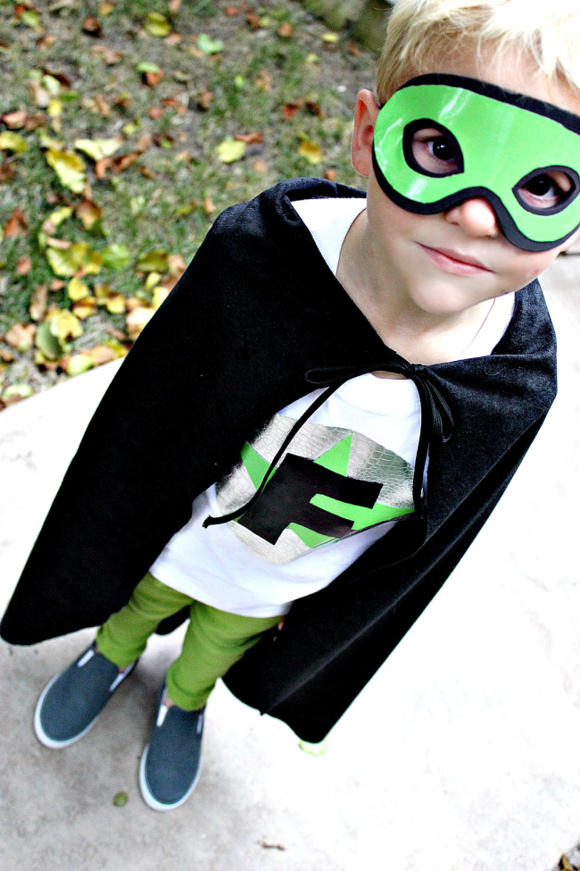 easy superhero costume