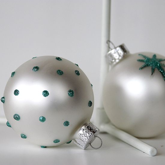 DIY glitter ornaments for your Christmas tree.