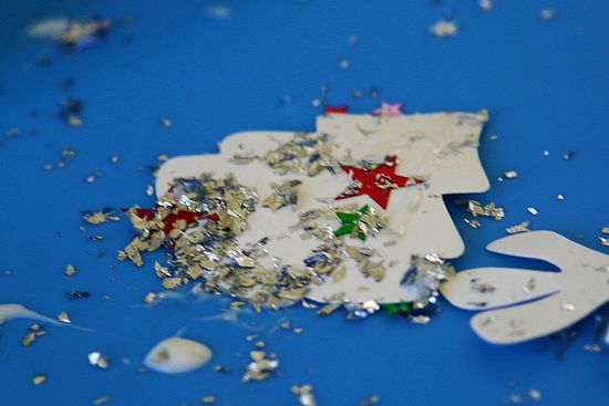 a paper Christmas tree ornaments