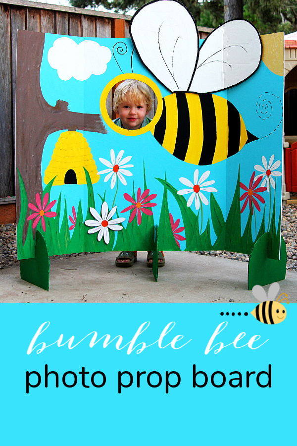 bee photo booth frame pinterest