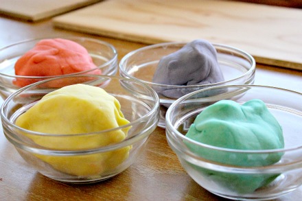 homemade playdough recipe using flour