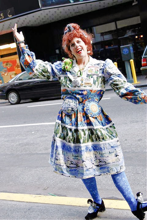 A lady dressed up as Ms Frizzle from The Magic School Bus